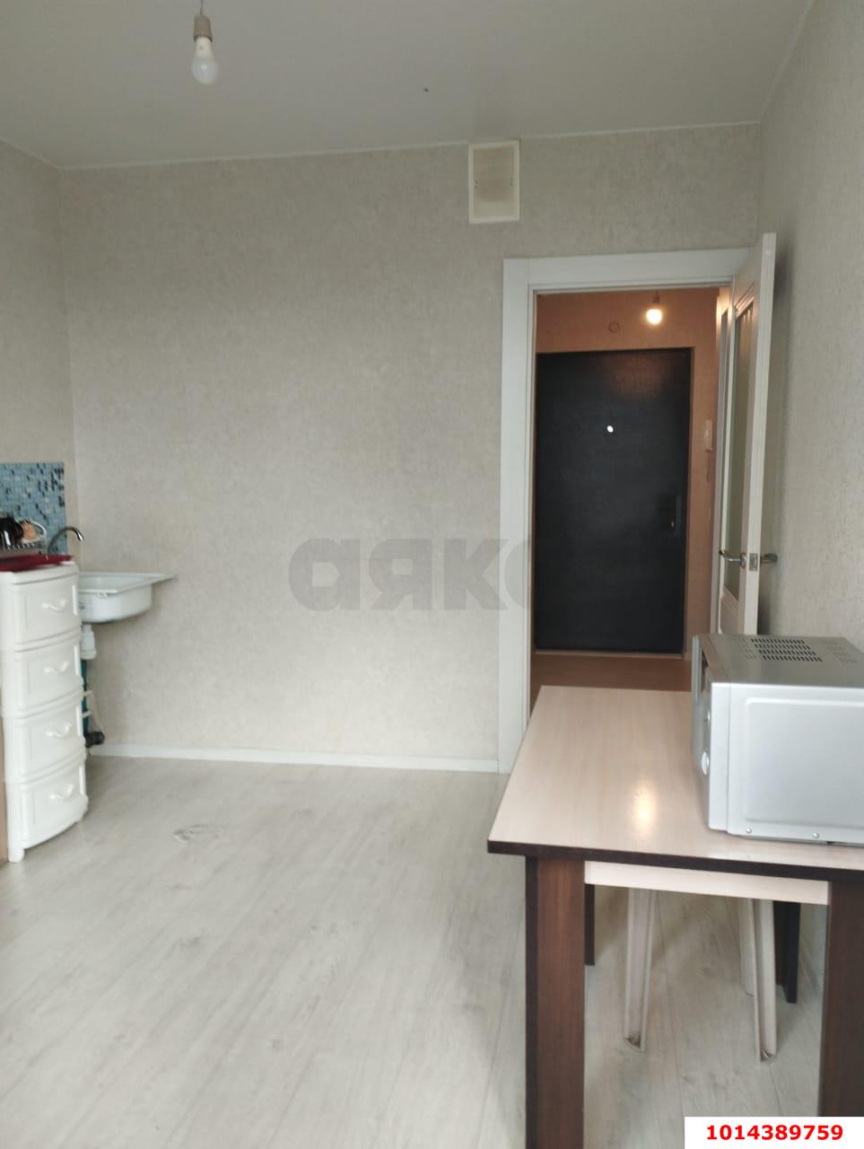Фото №3: 1-комнатная квартира 40 м² - Краснодар, жилой комплекс Квартал № 6, ул. имени Героя Советского Союза Якова Кобзаря, 2