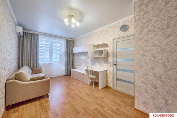 Фото №1: 1-комнатная квартира 33 м² - Южный, мкр. жилой комплекс Ясная Поляна, ул. Войсковая, 10В