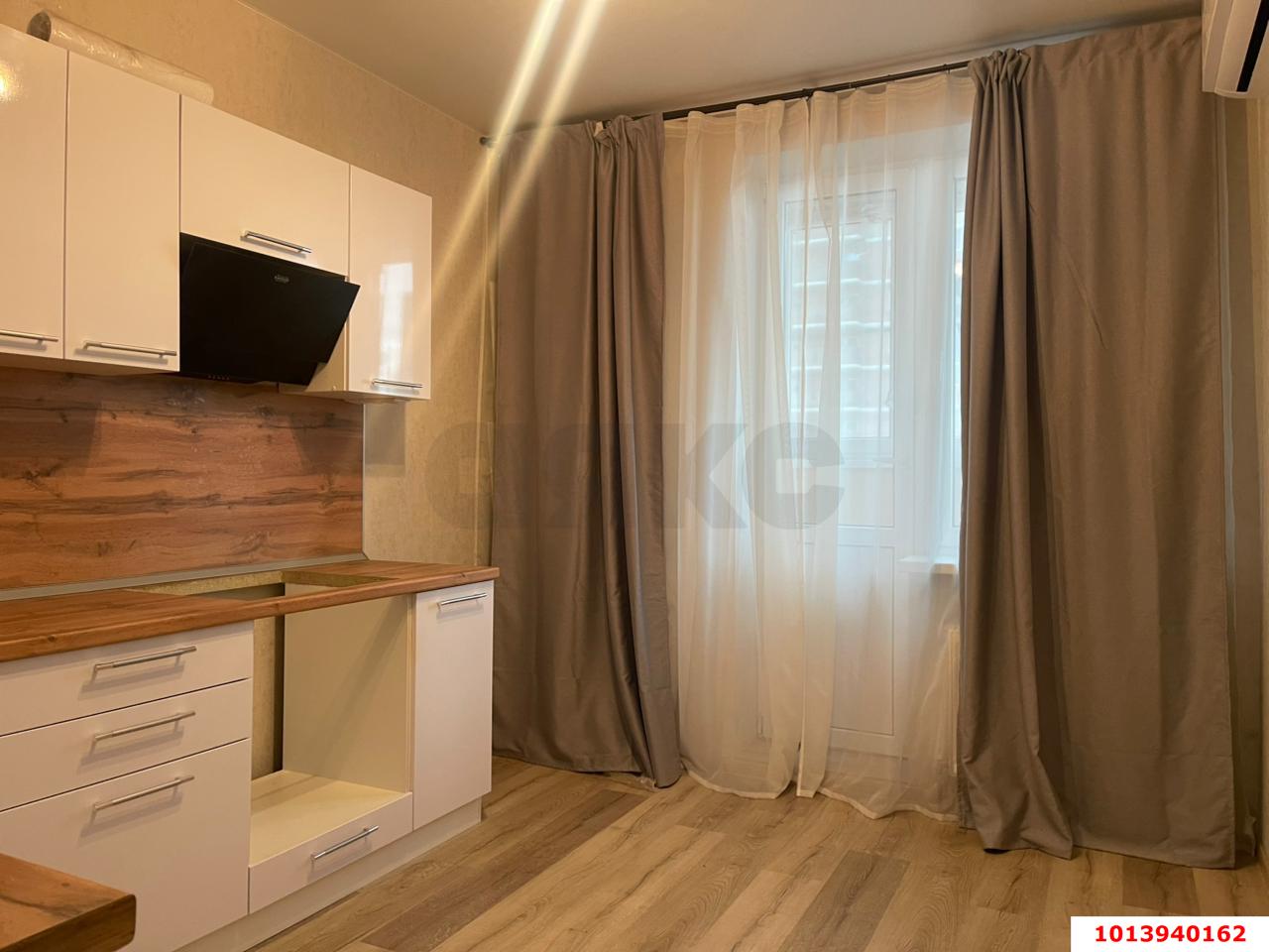 Фото №1: 1-комнатная квартира 40 м² - Краснодар, жилой комплекс Мелодия, ул. Гидростроителей, 59/2