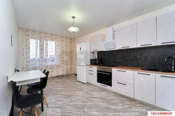 Фото №1: 2-комнатная квартира 60 м² - Краснодар, мкр. Дубинка, ул. 1-я Линия Поймы реки Кубань, 2