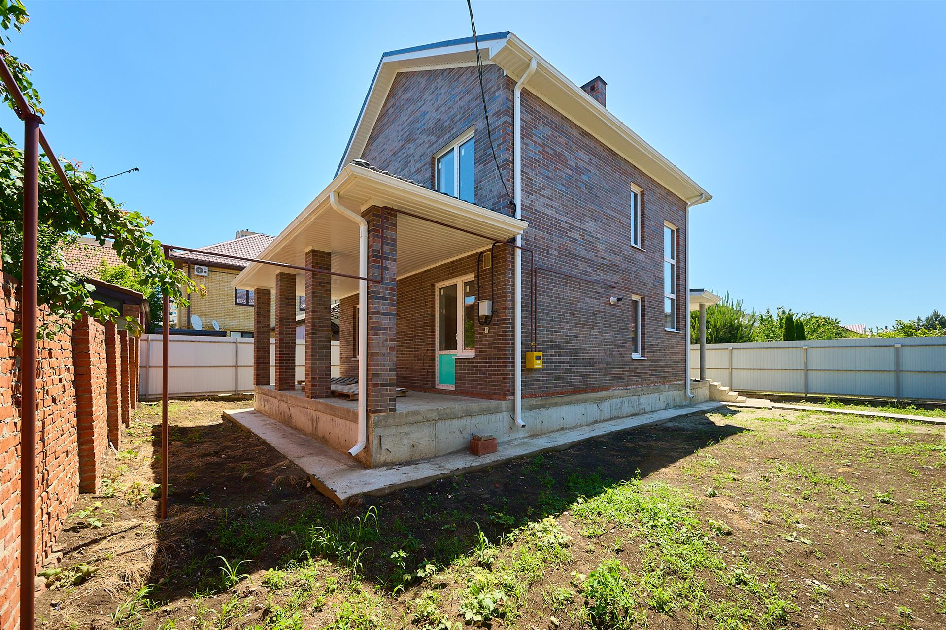 Фото №5: Дом 148 м² + 4.47 сот. - Краснодар, Прикубанский внутригородской округ, Завод Радиоизмерительных Приборов, п. Калинино, ул. Североморская, 26