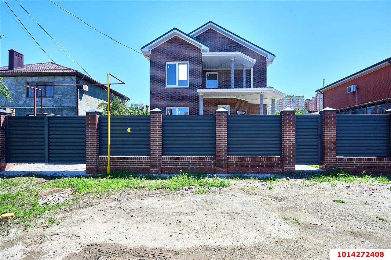 Фото №1: Дом 148 м² + 3.75 сот. - Краснодар, Прикубанский внутригородской округ, Завод Радиоизмерительных Приборов, п. Калинино, ул. Североморская, 26