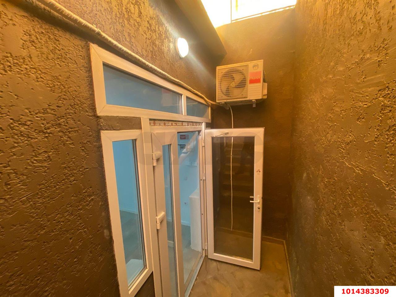 Фото №4: Коммерция 55 м² - Краснодар, ЖК Губернский, Прикубанский внутригородской округ, мкр. Губернский, ул. им. Героя Яцкова И.В., 19