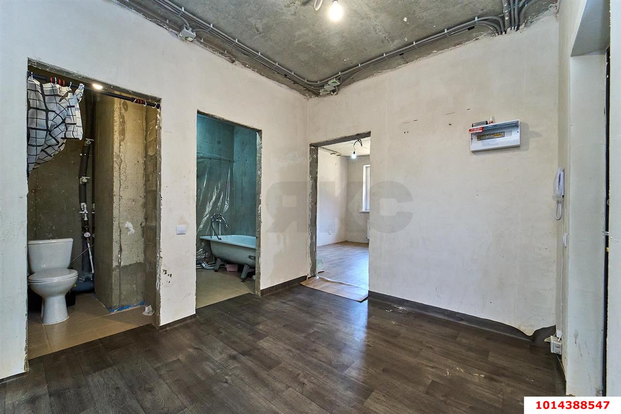 Фото №16: 3-комнатная квартира 68 м² - Краснодар, ЖК Смородина, жилой комплекс Смородина, мкр. Карасунский внутригородской округ, ул. Владимира Жириновского, 1