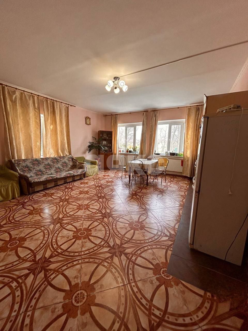 Фото №3: Дом 540 м² + 8.8 сот. - Витязево, ул. Кавказская, 31
