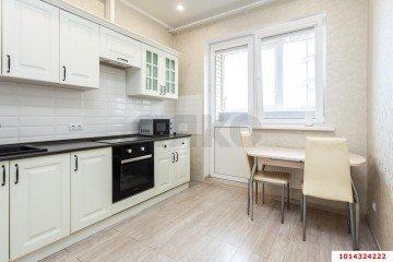 Фото №1: 1-комнатная квартира 36 м² - Краснодар, мкр. ЖК Флотилия, ул. имени 40-летия Победы, 178к5