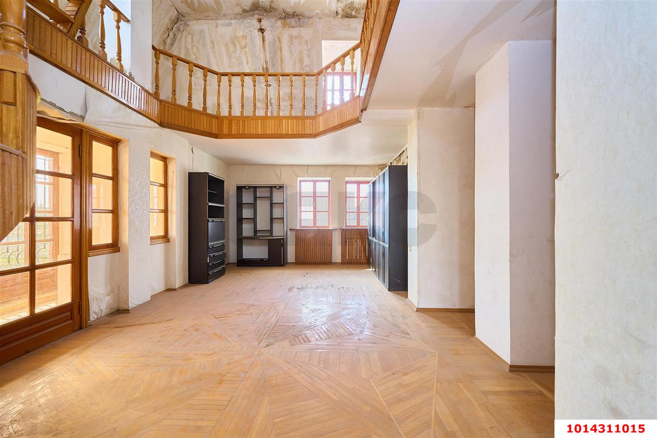 Фото №11: Дом 389 м² + 7.8 сот. - Старокорсунская, Карасунский внутригородской округ, ул. Мира, 6