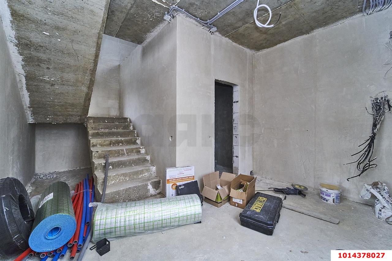 Фото №2: Дом 100 м² + 3.76 сот. - Новотитаровская, ул. Лермонтова, 11/15