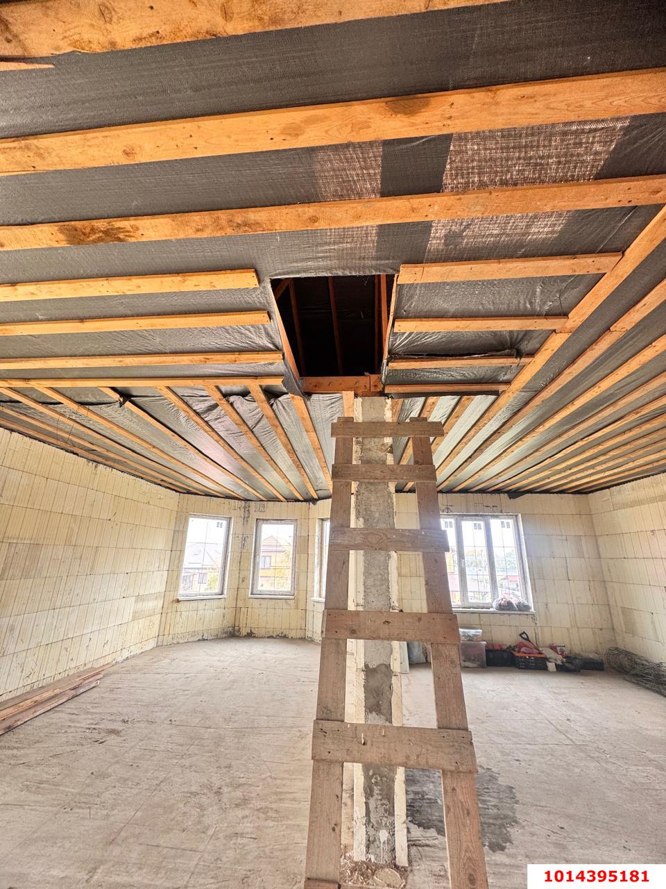 Фото №7: Дом 220 м² + 7.5 сот. - Южный, ул. Молодёжная, 73