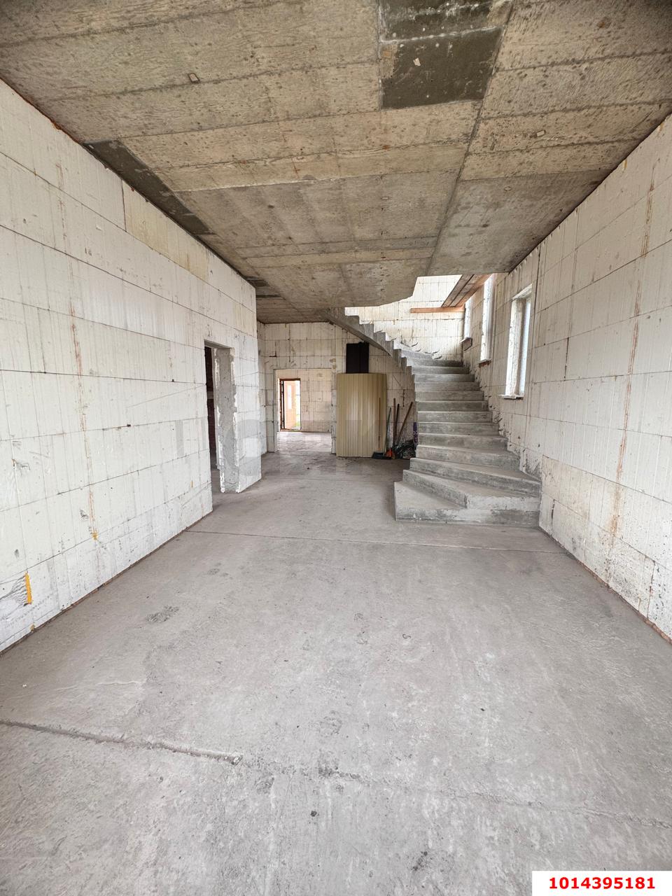 Фото №13: Дом 220 м² + 7.5 сот. - Южный, ул. Молодёжная, 73