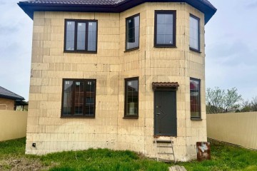 Фото №1: Дом 220 м² - Южный, ул. Молодёжная, 73