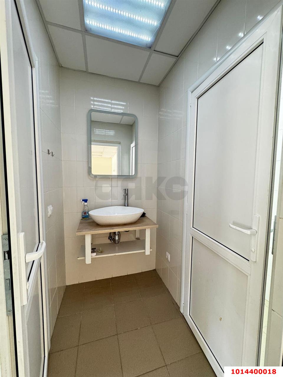 Фото №9: Коммерция 68 м² - Краснодар, Россинского, Прикубанский внутригородской округ, мкр. жилой комплекс Инсити-Парк, ул. Командорская, 1/3