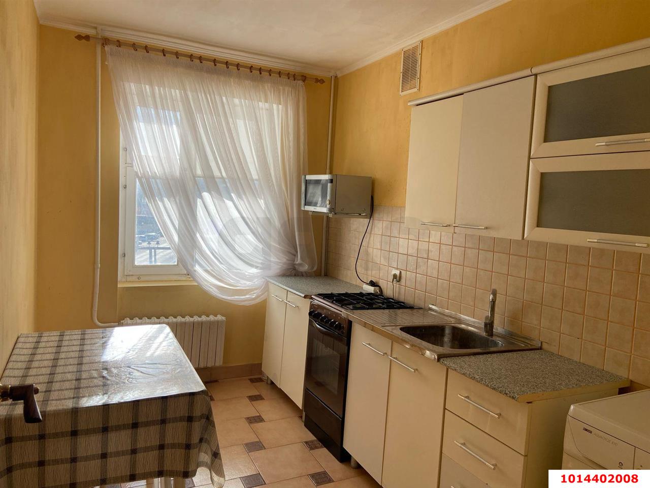 Фото №1: 2-комнатная квартира 52 м² - Горячий Ключ, Администрация, ул. Ленина, 193