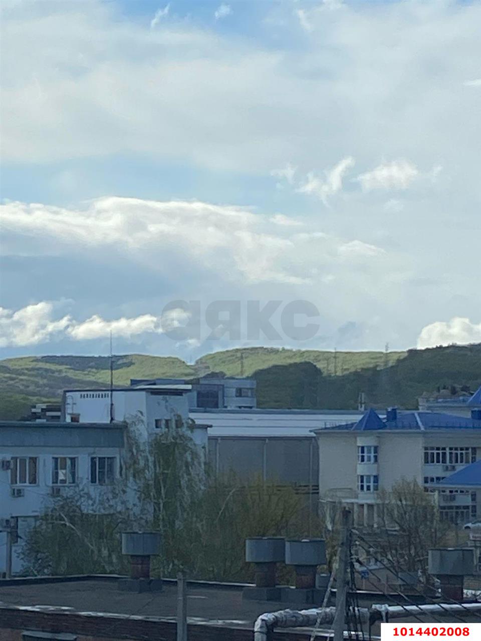 Фото №2: 2-комнатная квартира 52 м² - Горячий Ключ, Администрация, ул. Ленина, 193