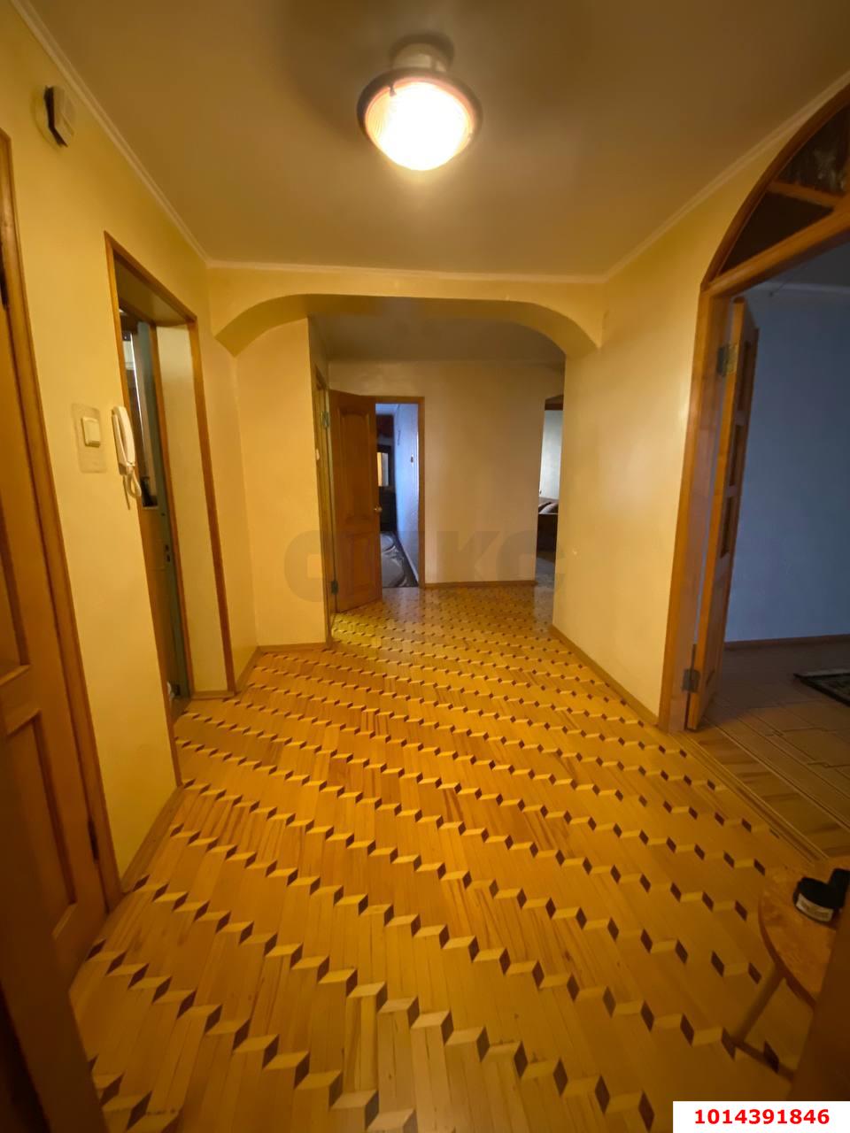 Фото №2: 4-комнатная квартира 126 м² - Краснодар, Завод Измерительных Приборов, ул. имени 40-летия Победы, 33/1