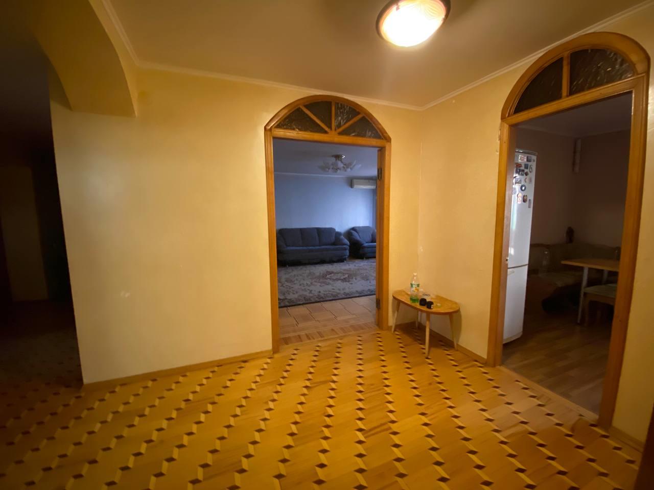 Фото №11: 4-комнатная квартира 126 м² - Краснодар, Прикубанский внутригородской округ, мкр. Завод Измерительных Приборов, ул. имени 40-летия Победы, 33/1