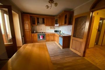 Фото №1: 4-комнатная квартира 111 м² - Краснодар, мкр. Завод Измерительных Приборов, ул. имени 40-летия Победы, 33/1