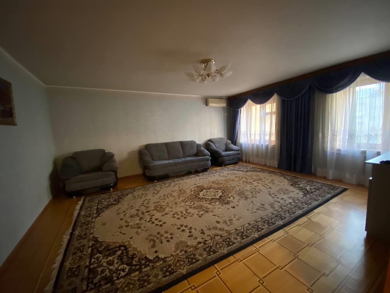 Фото №17: 4-комнатная квартира 126 м² - Краснодар, Прикубанский внутригородской округ, мкр. Завод Измерительных Приборов, ул. имени 40-летия Победы, 33/1