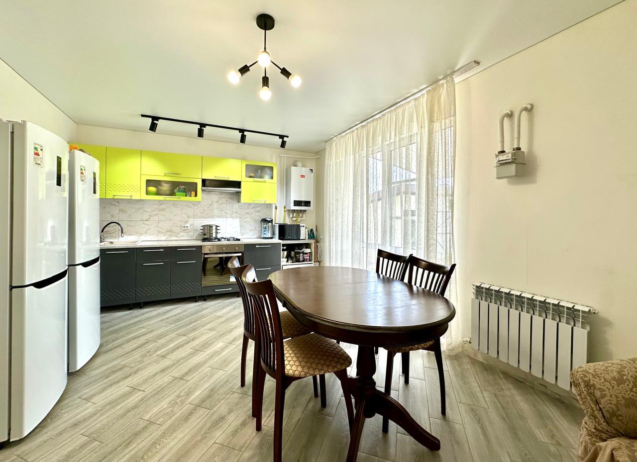 Фото №8: Дом 223 м² + 7.5 сот. - Старокорсунская, мкр. Карасунский внутригородской округ, ул. Корсунская, 229