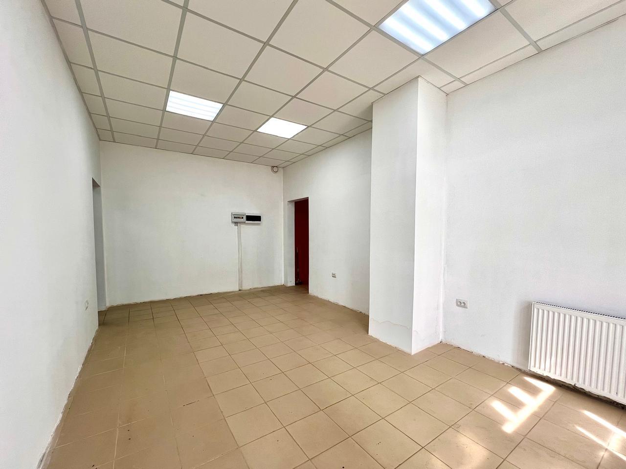 Фото №4: Коммерция 83 м² - Краснодар, Сосновый Бор, мкр. Карасунский внутригородской округ, ул. имени Виктора Нарыкова, 10