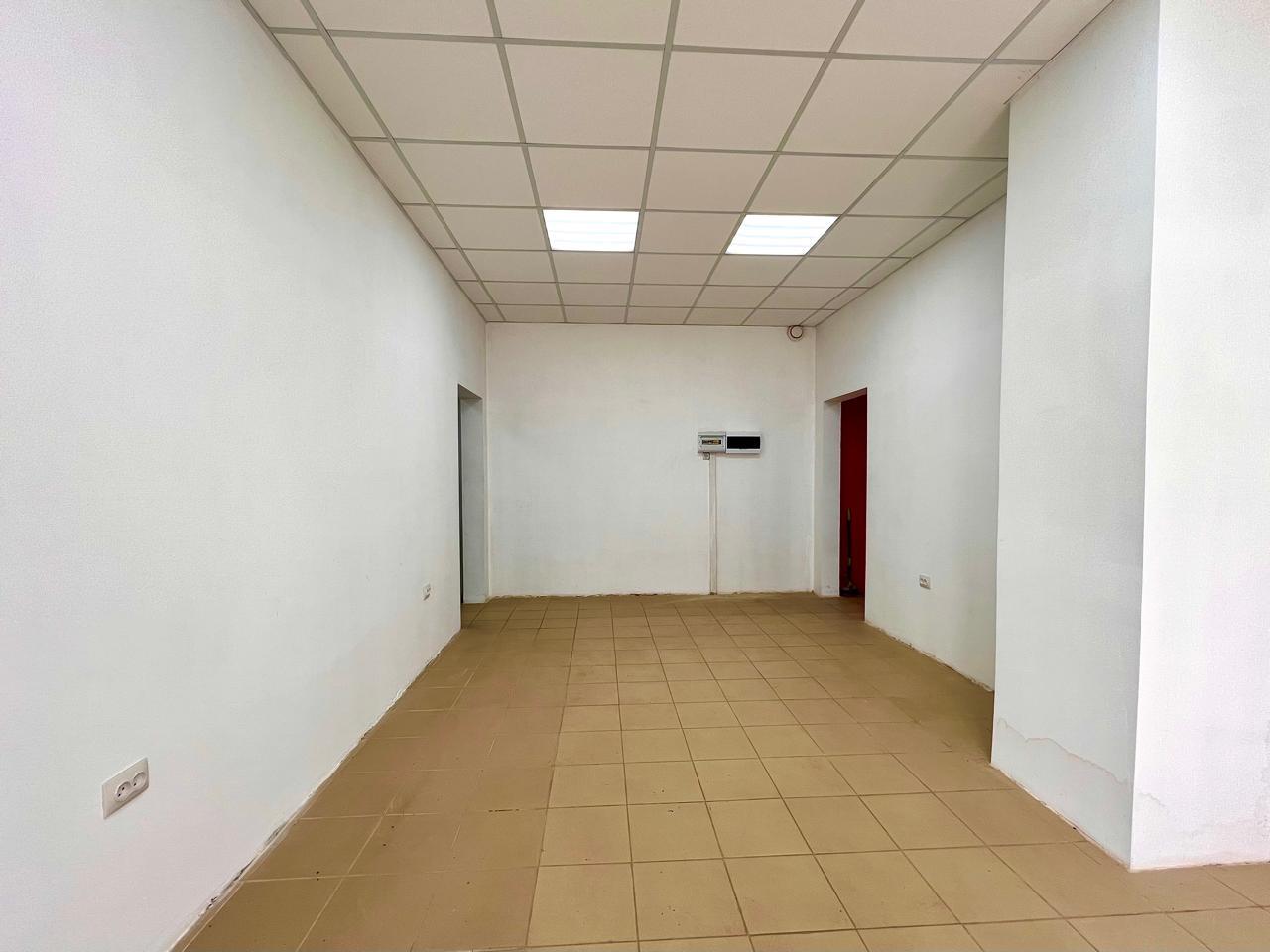 Фото №5: Коммерция 83 м² - Краснодар, Сосновый Бор, мкр. Карасунский внутригородской округ, ул. имени Виктора Нарыкова, 10