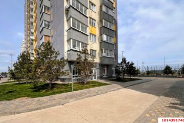 Фото №1: Торговое помещение 84 м² - Краснодар, мкр. Карасунский внутригородской округ, ул. имени Виктора Нарыкова, 10