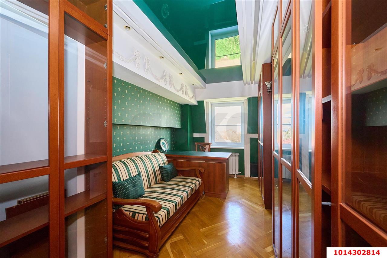 Фото №10: Дом 196 м² + 10 сот. - Старокорсунская, Карасунский внутригородской округ, ул. Мира, 4