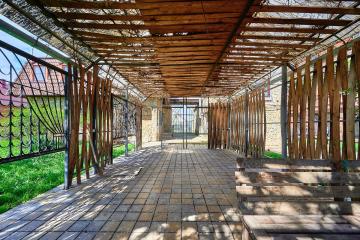 Фото №3: Дом 196 м² - Старокорсунская, мкр. Карасунский внутригородской округ, ул. Мира, 4