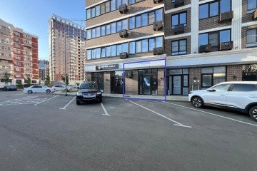Фото №1: Торговое помещение 32 м² - Краснодар, мкр. Парк Победы, ул. Героя Пешкова, 14