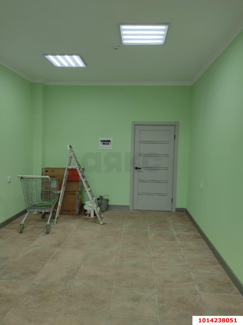 Фото №6: Торговое помещение 32 м² - Краснодар, Парк Победы, ул. Героя Пешкова, 14