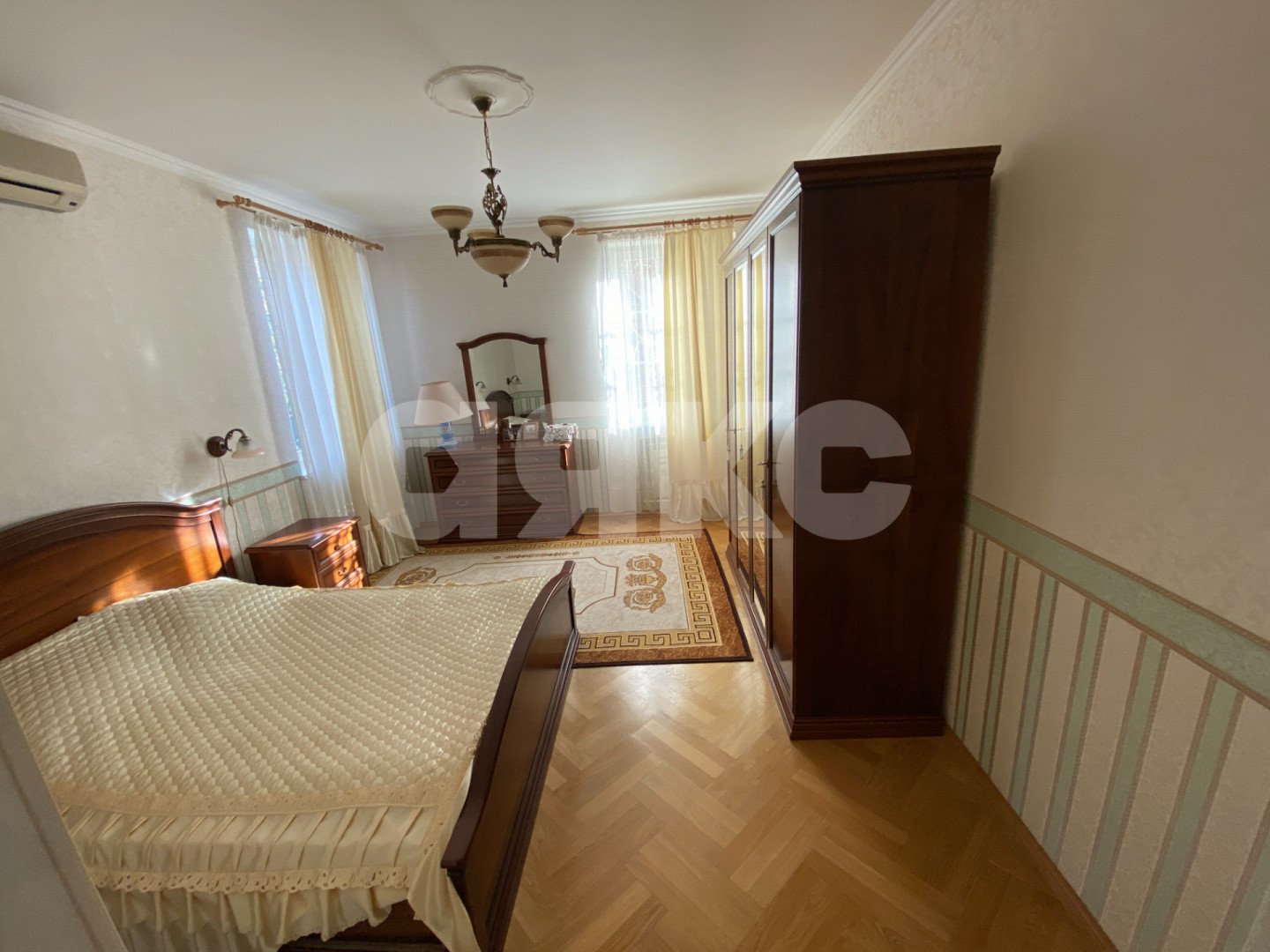 Фото №3: Дом 400 м² + 6 сот. - Горячий Ключ, Городская Больница, ул. Воронихина