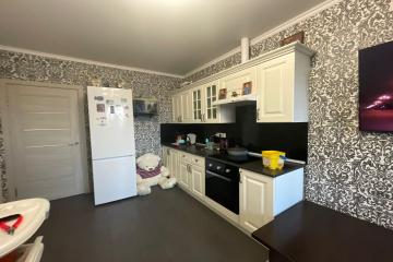 Фото №1: 1-комнатная квартира 37 м² - Российский, мкр. Прикубанский внутригородской округ, ул. имени В.М. Комарова, 21Г