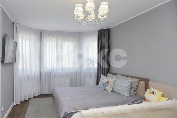Фото №2: 2-комнатная квартира 63 м² - Липецк, мкр. ЖК Петровский Квартал, ул. 50 лет НЛМК, 2Г