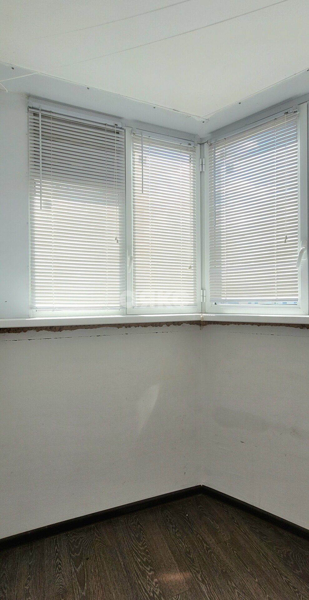 Фото №7: 2-комнатная квартира <span class="whitespace-nowrap">63 м²</span>, <span class="whitespace-nowrap">1/18 эт.</span> - Липецк, Октябрьский округ, Манеж, мкр. ЖК Петровский Квартал, ул. 50 лет НЛМК, 2Г