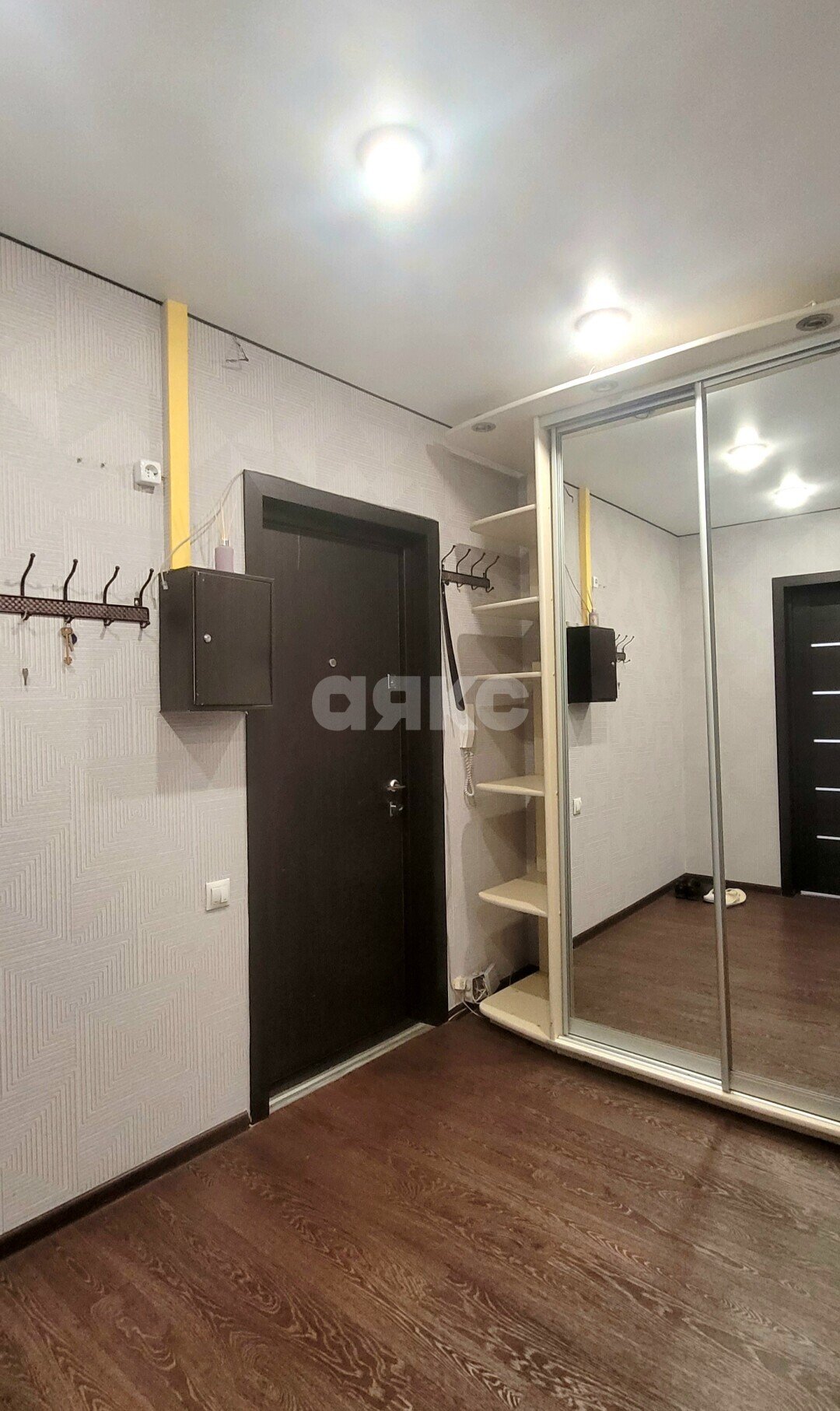 Фото №13: 2-комнатная квартира <span class="whitespace-nowrap">63 м²</span>, <span class="whitespace-nowrap">1/18 эт.</span> - Липецк, Октябрьский округ, Манеж, мкр. ЖК Петровский Квартал, ул. 50 лет НЛМК, 2Г
