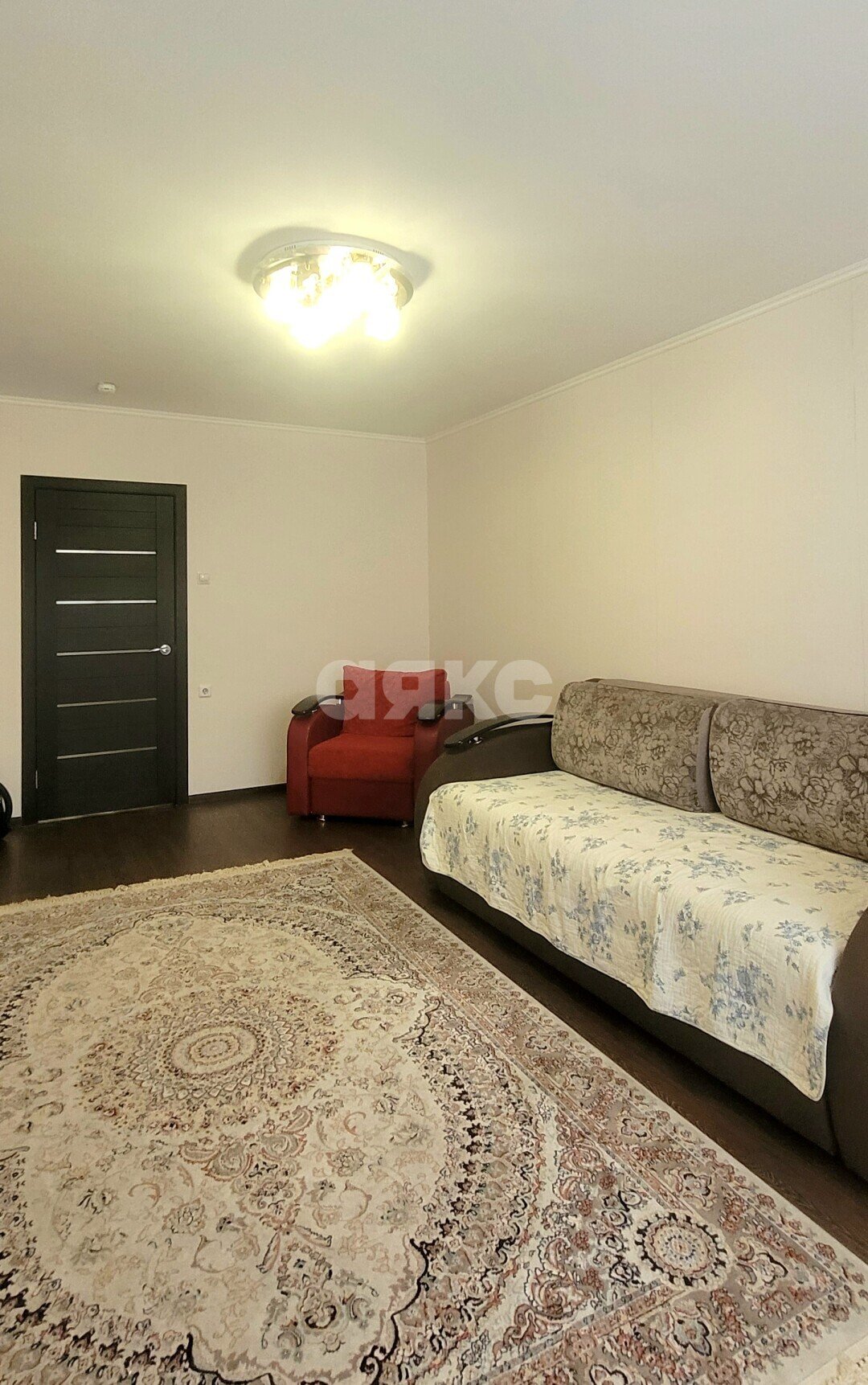 Фото №3: 2-комнатная квартира <span class="whitespace-nowrap">63 м²</span>, <span class="whitespace-nowrap">1/18 эт.</span> - Липецк, Октябрьский округ, Манеж, мкр. ЖК Петровский Квартал, ул. 50 лет НЛМК, 2Г