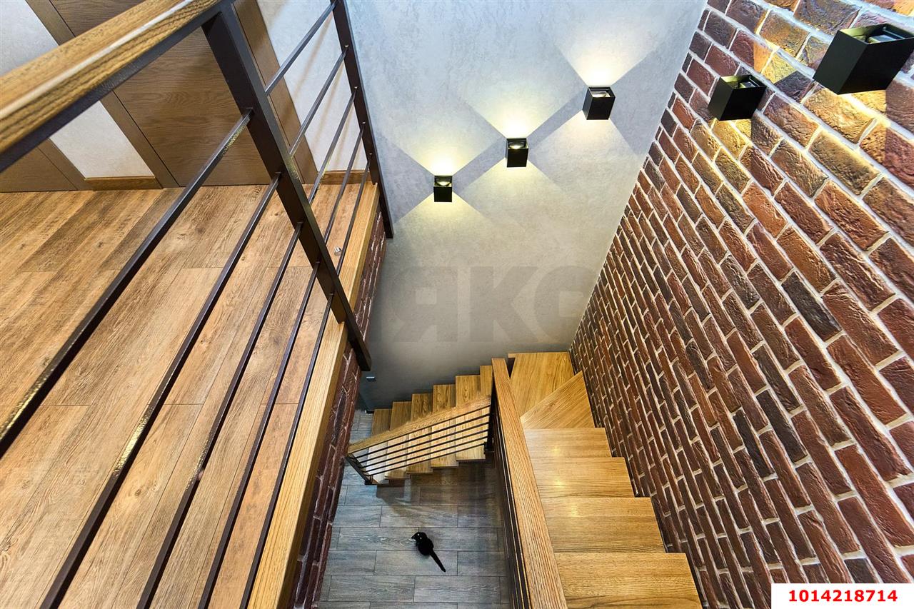 Фото №17: Дом 159 м² + 8.43 сот. - Южный, ул. Молодёжная, 67