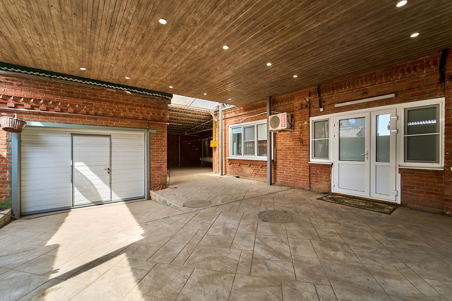 Фото №17: Дом 90 м² + 3.78 сот. - Краснодар, Центральный внутригородской округ, мкр. 40 лет Победы, пр-д 1-й Колхозный, 29