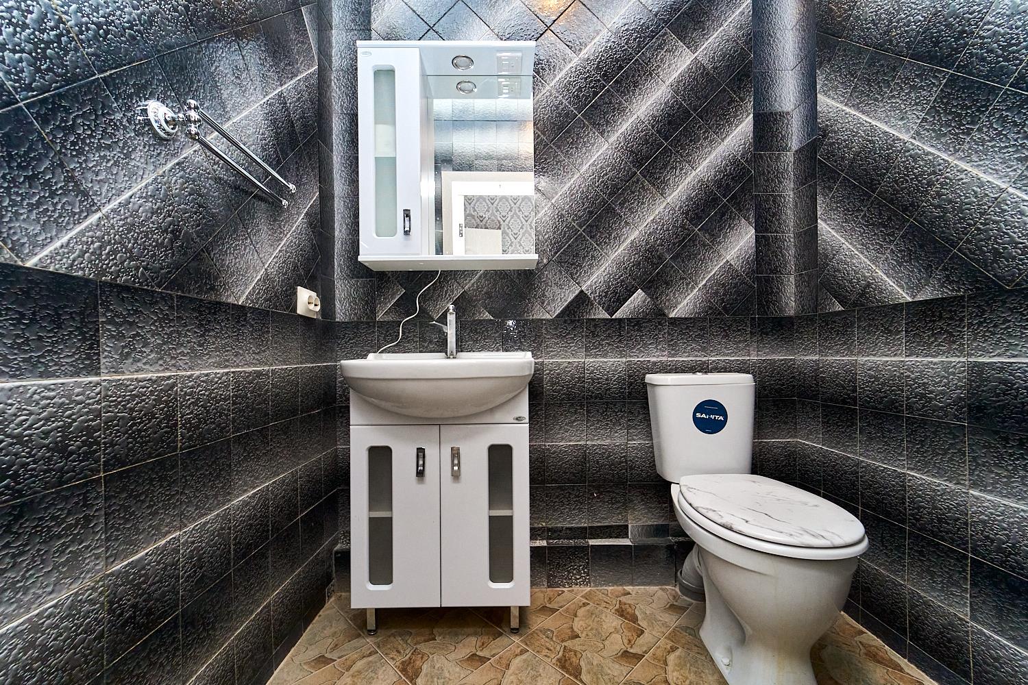 Фото №12: Дом 90 м² + 3.78 сот. - Краснодар, Центральный внутригородской округ, мкр. 40 лет Победы, пр-д 1-й Колхозный, 29