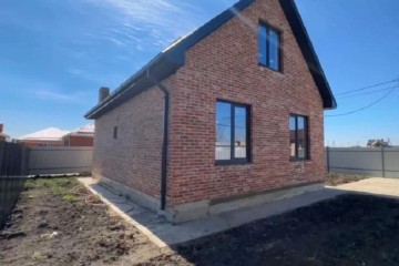 Фото №1: Дом 114 м² - Новотитаровская, ул. Луначарского, 6