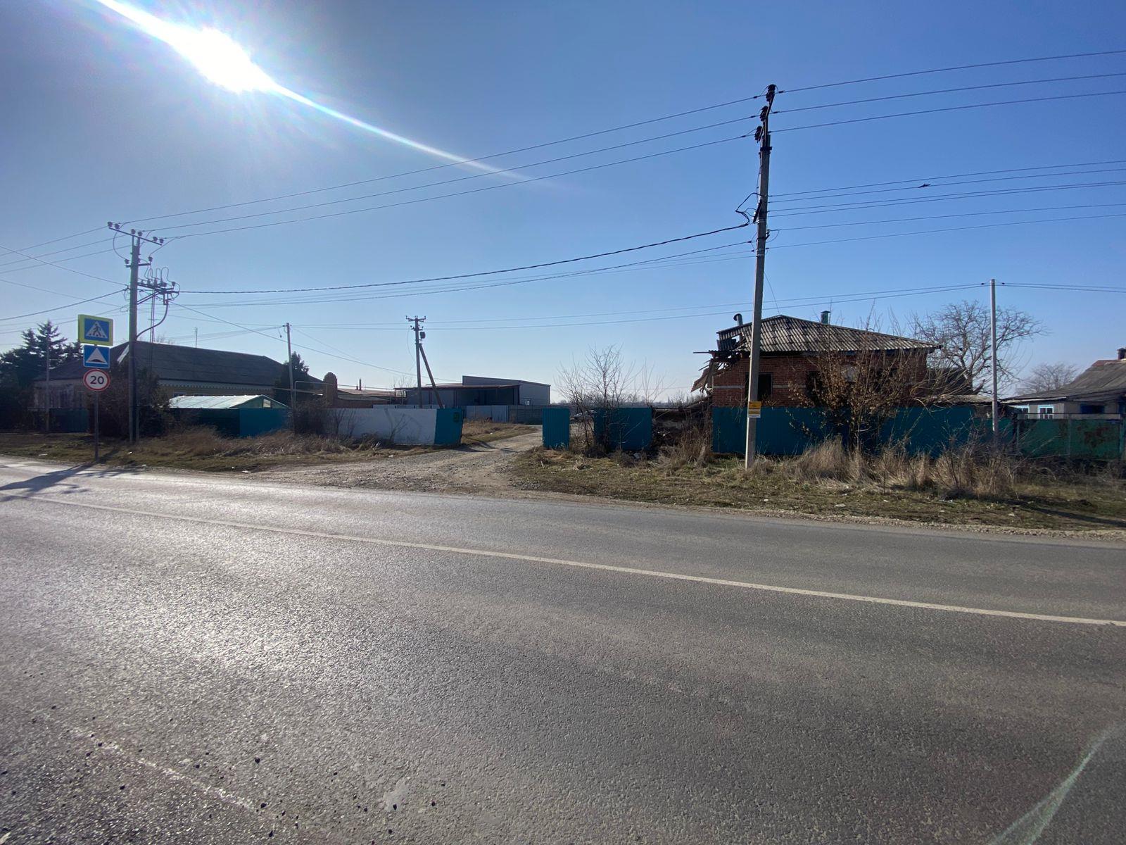 Фото №2: Земельный участок 2235 сот. - Курганинск, ул. Коммунистическая, 98