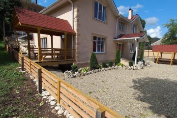 Фото №1: Дом 243 м² - Каменномостский, пер. Обрывной, 9