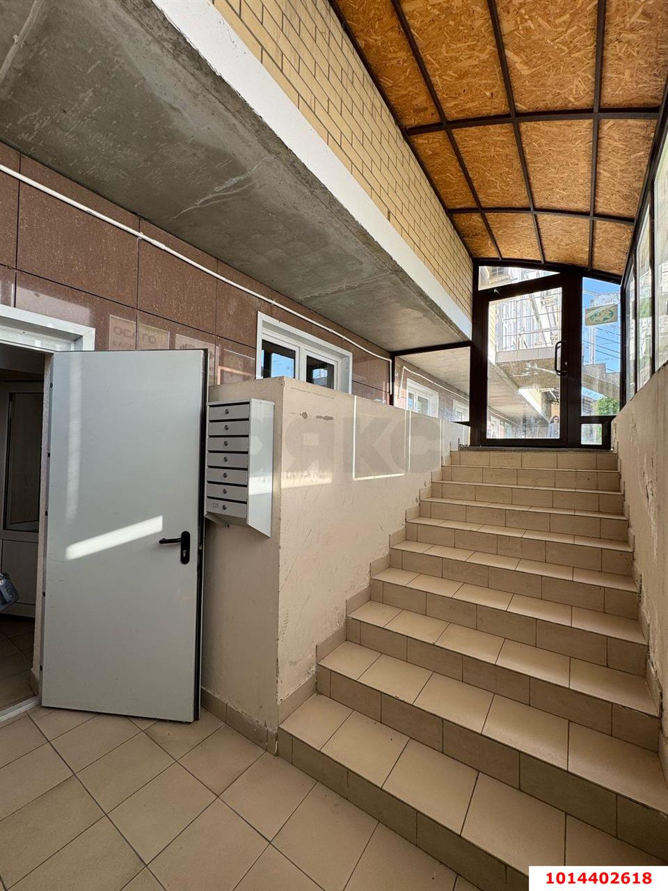 Фото №7: Торговое помещение 22 м² - Краснодар, Светлоград, ул. Красных Партизан, 1/3к1