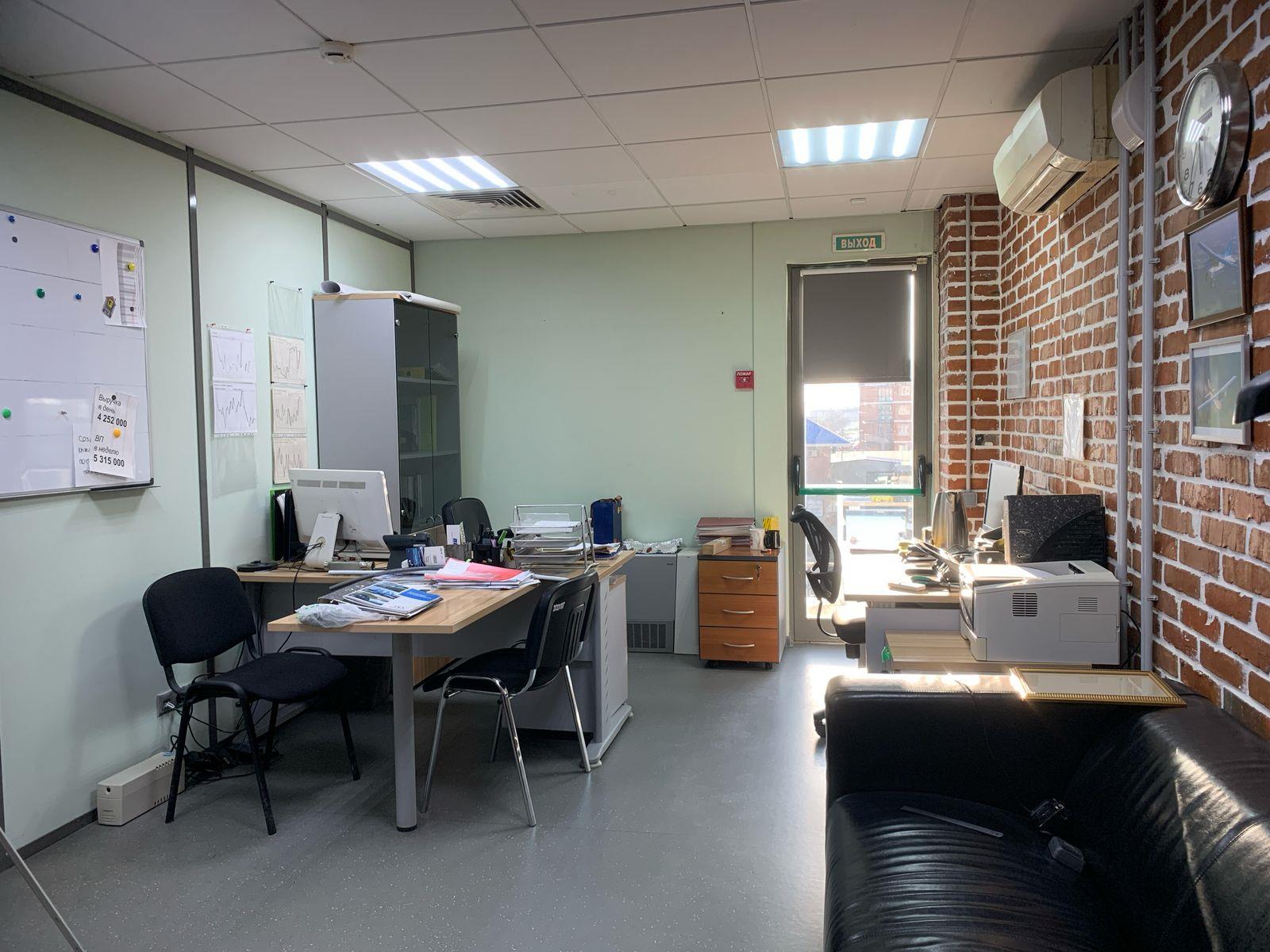 Фото №6: Коммерция 137 м² - Краснодар, Завод Радиоизмерительных Приборов, имени Петра Метальникова, мкр. Прикубанский внутригородской округ, ул. Автомобильная, 13