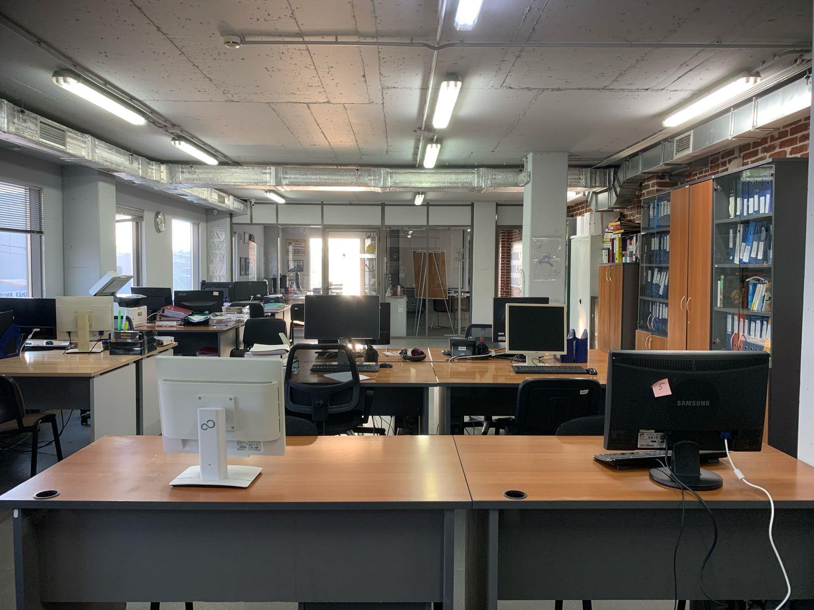 Фото №9: Коммерция 137 м² - Краснодар, Завод Радиоизмерительных Приборов, имени Петра Метальникова, мкр. Прикубанский внутригородской округ, ул. Автомобильная, 13