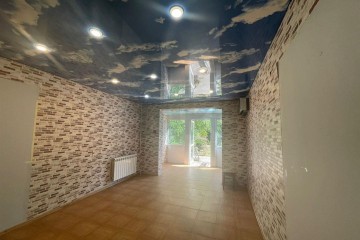 Фото №5: Торговое помещение 35 м² - Краснодар, мкр. Комсомольский, ул. Уральская, 200