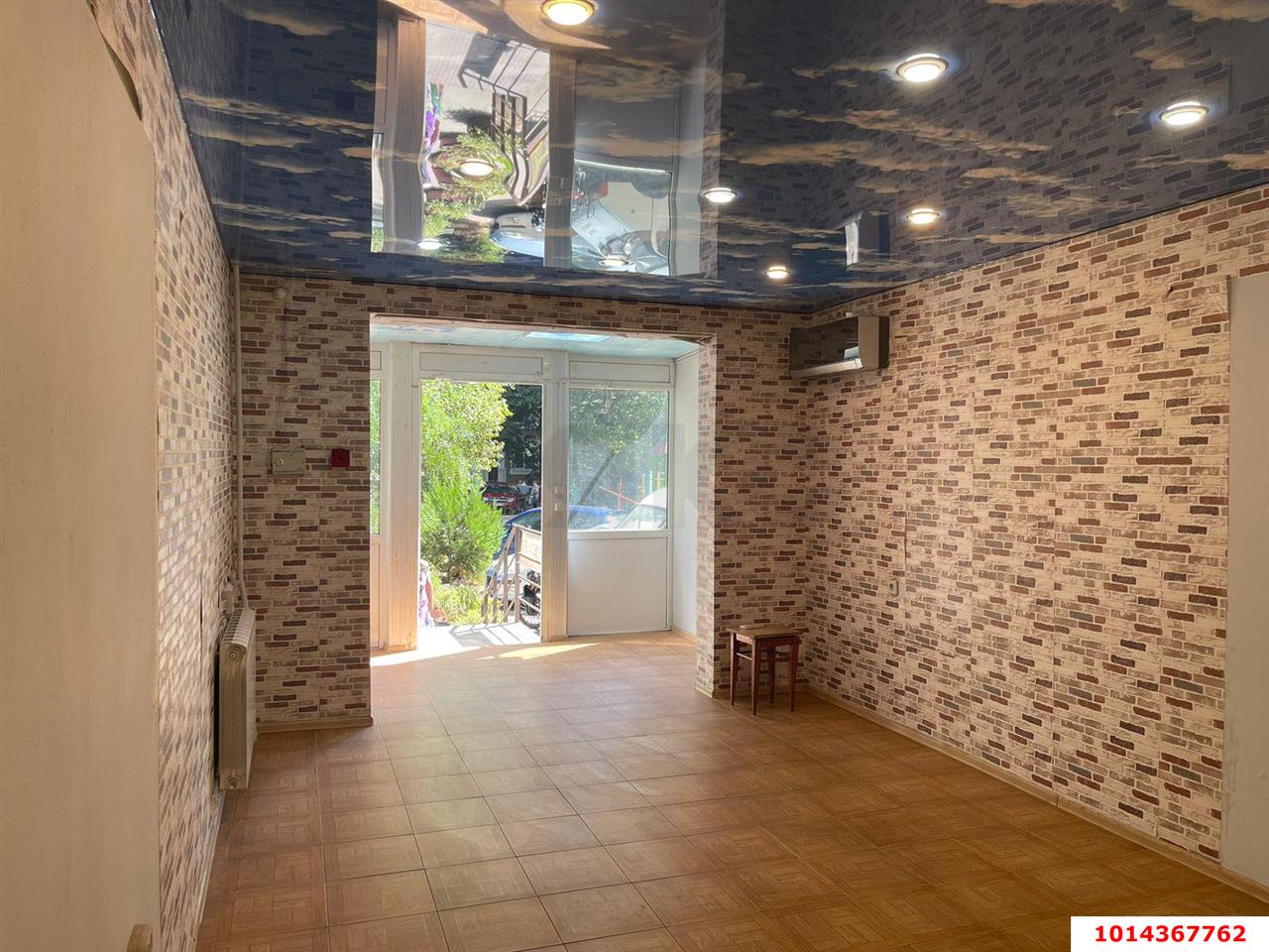 Фото №4: Торговое помещение 35 м² - Краснодар, Комсомольский, ул. Уральская, 200