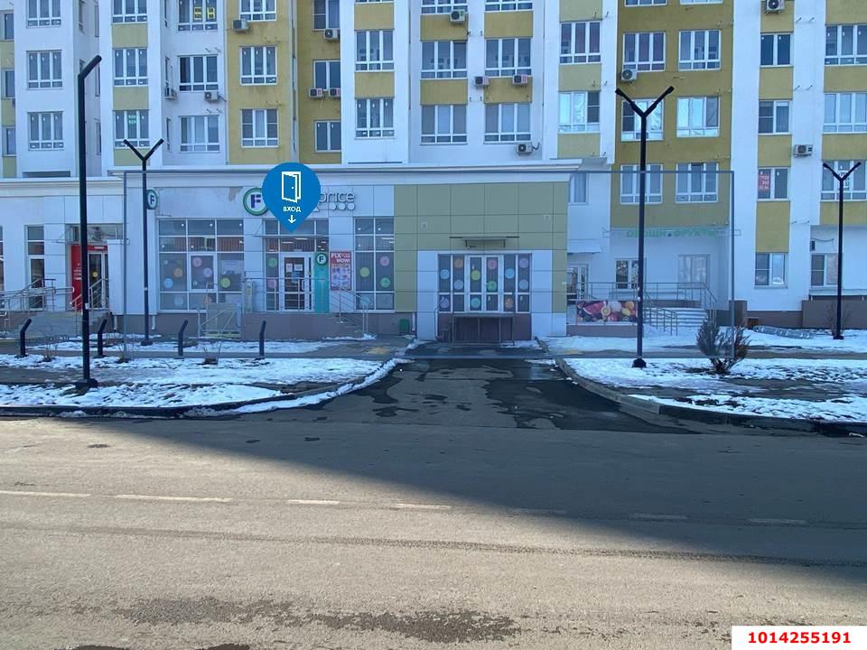 Фото №1: Торговое помещение 329 м² - Краснодар, жилой комплекс Зеленодар, ул. 3-я Трудовая, 1/3