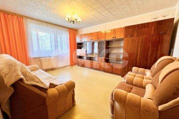 Фото №5: 4-комнатная квартира 74 м² - Нижнекамск, мкр. 17-й, ул. Бызова, 18