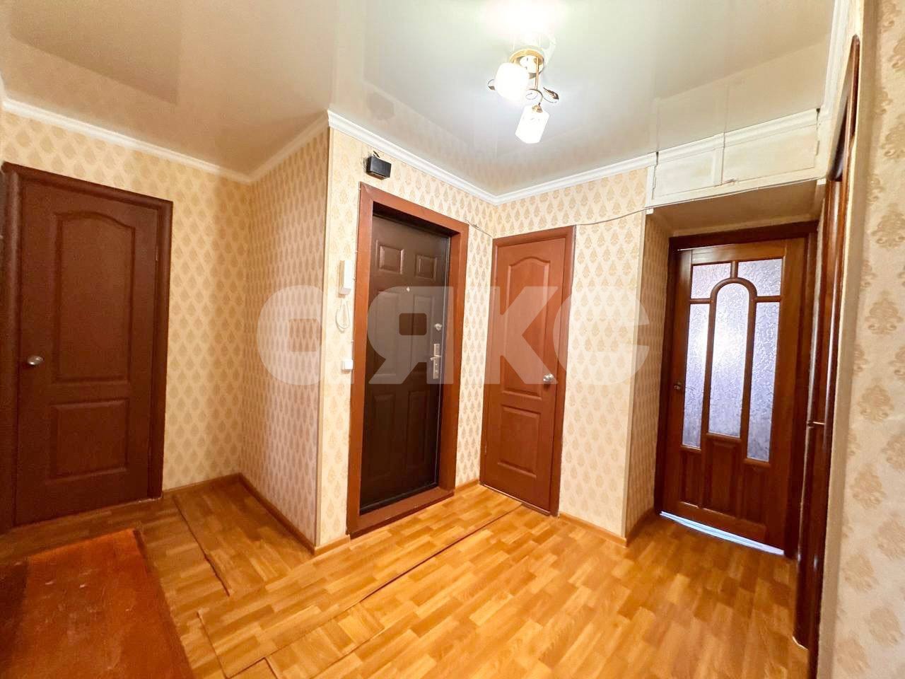 Фото №15: 4-комнатная квартира 74 м² - Нижнекамск, 17-й, ул. Бызова, 18